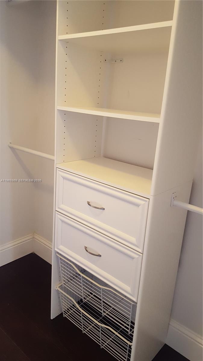 9351 Fontainebleau Blvd #B415 Miami, FL 33172