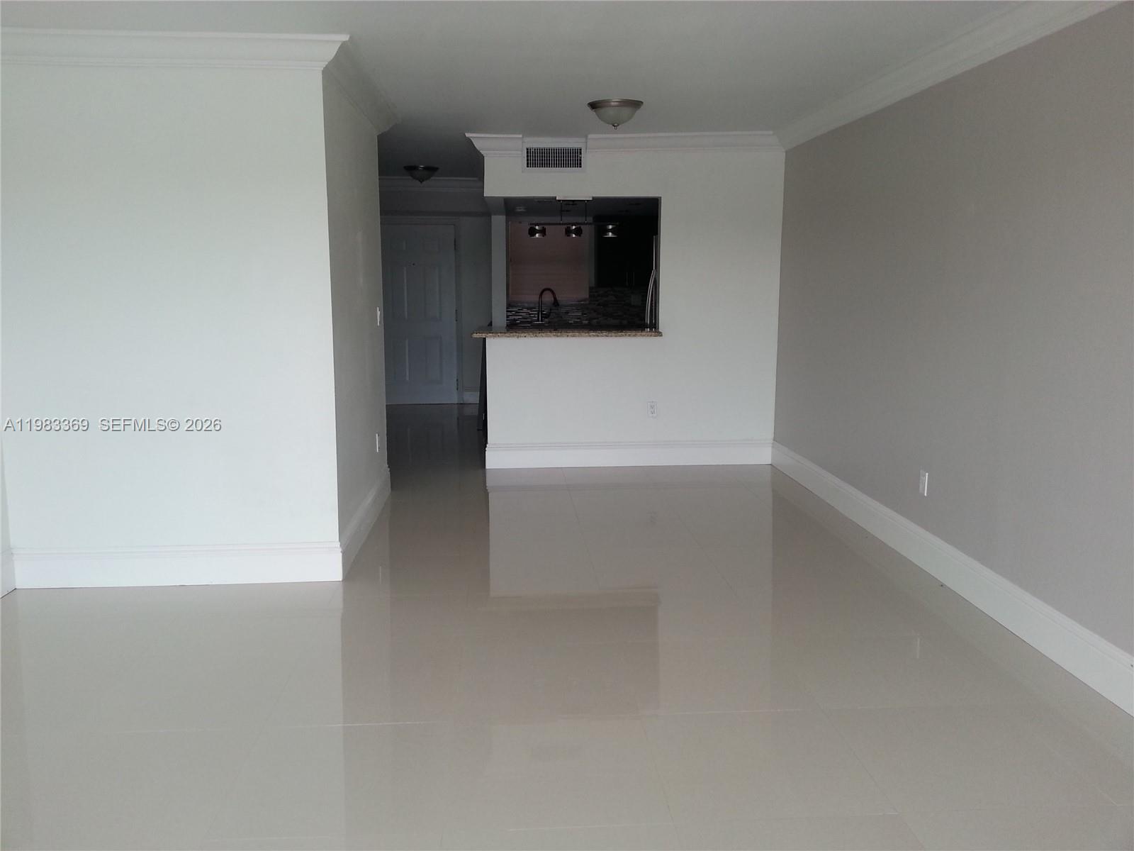 9351 Fontainebleau Blvd #B415 Miami, FL 33172