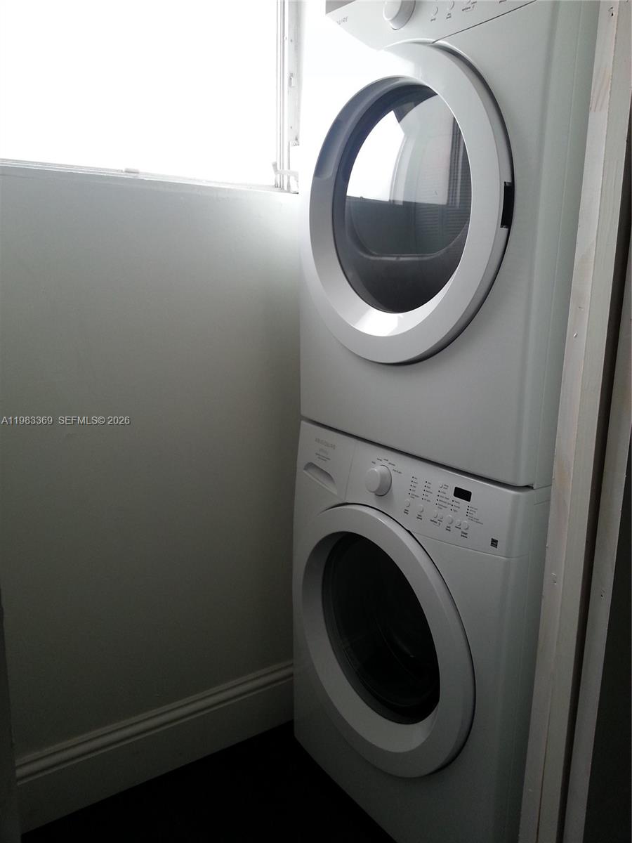 9351 Fontainebleau Blvd #B415 Miami, FL 33172