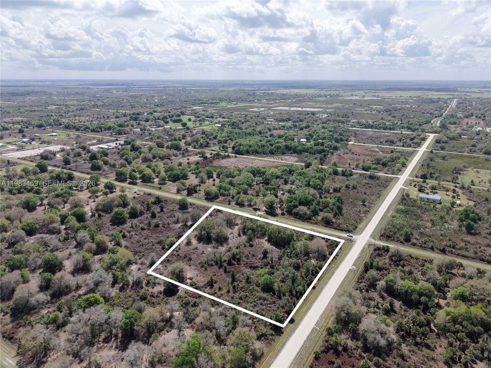 20755 NW 262nd Okeechobee, FL 34972