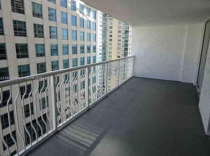 image The Club at Brickell Bay12