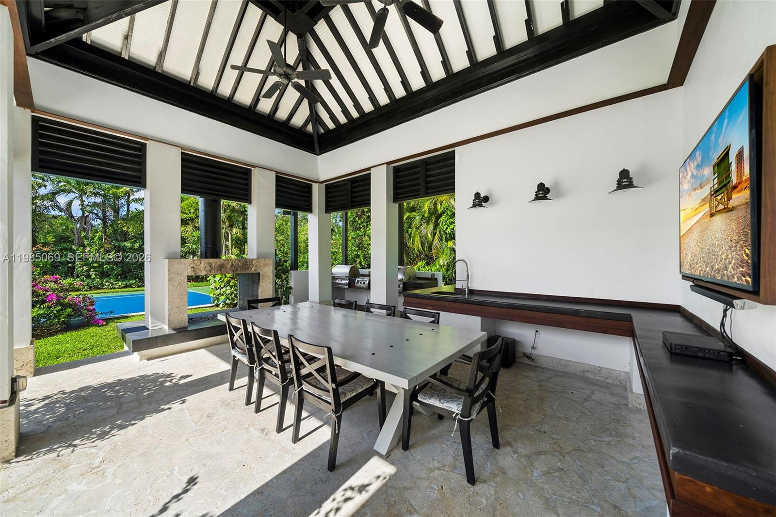 6700 SW 132nd St Pinecrest, FL 33156