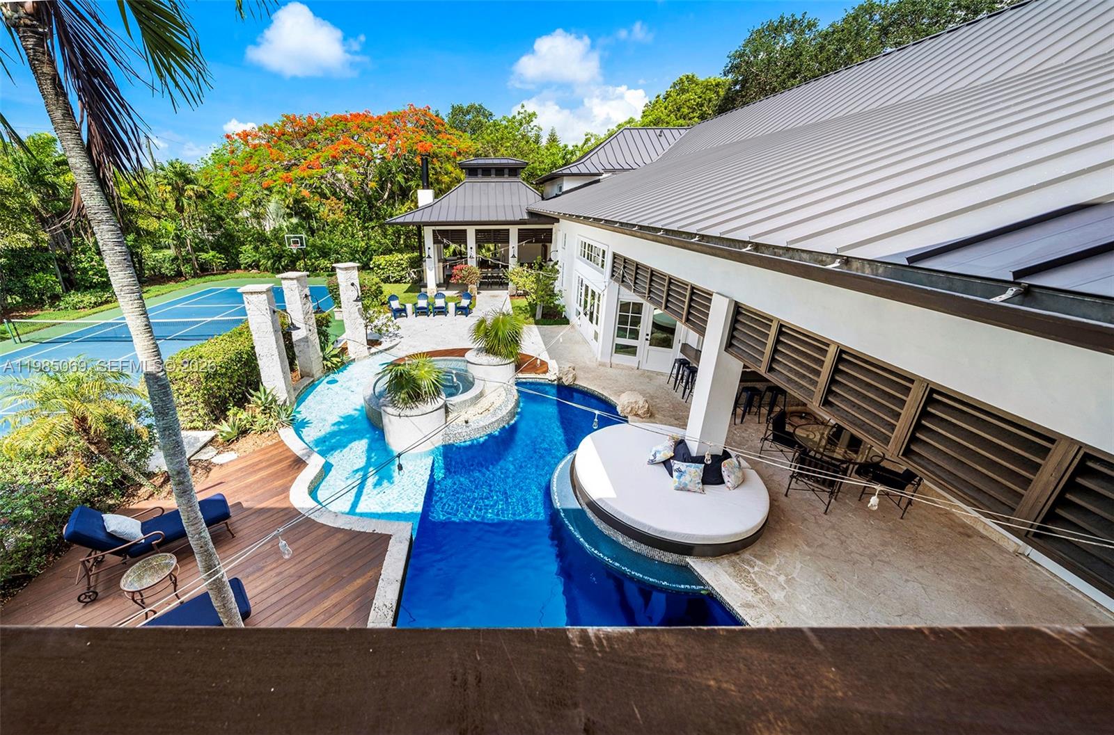 6700 SW 132nd St Pinecrest, FL 33156