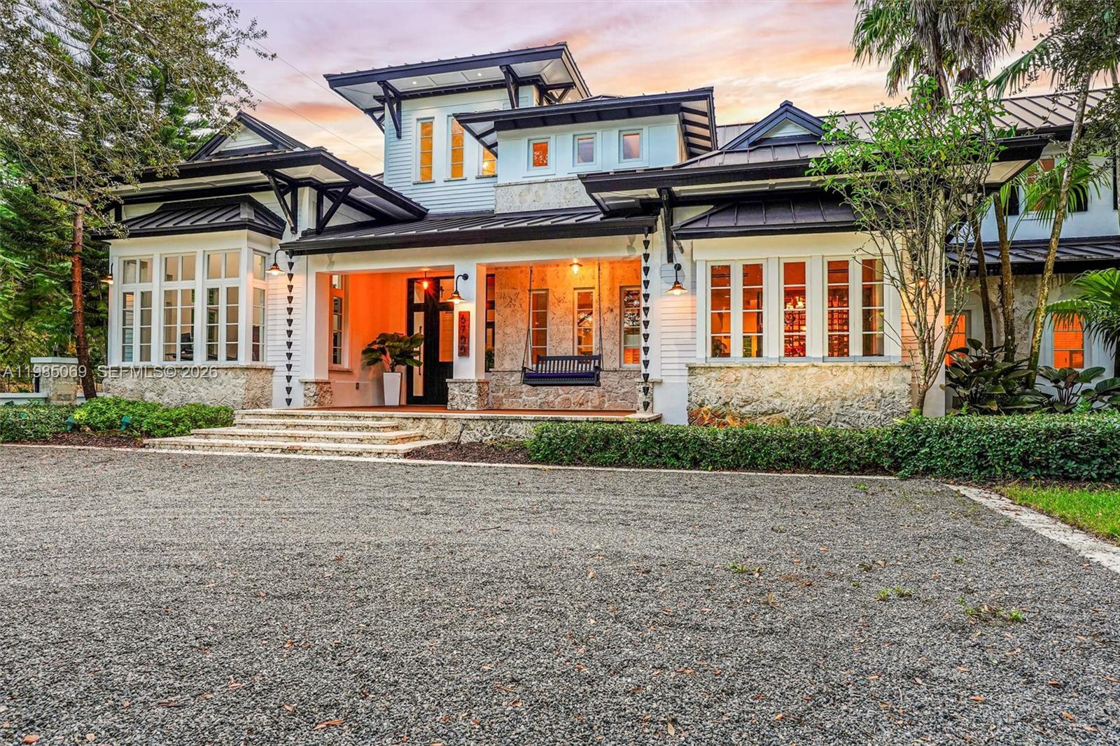 6700 SW 132nd St Pinecrest, FL 33156