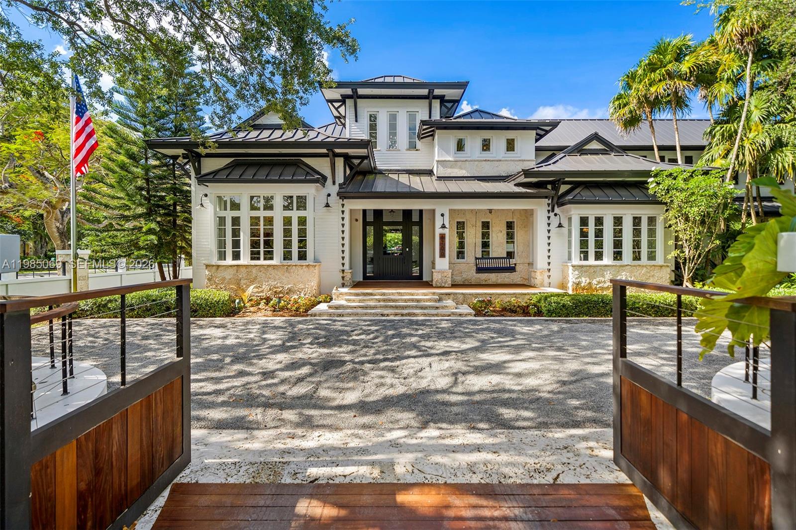 6700 SW 132nd St Pinecrest, FL 33156