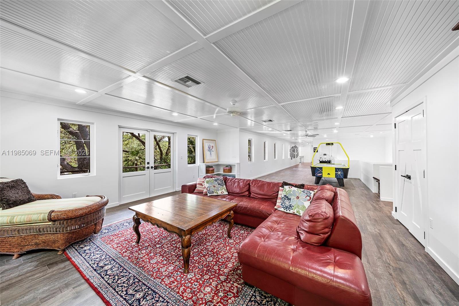 6700 SW 132nd St Pinecrest, FL 33156