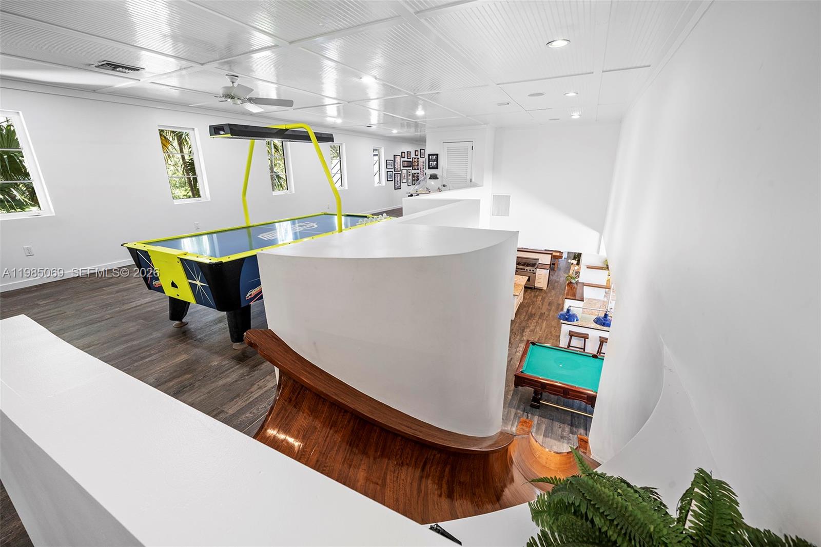 6700 SW 132nd St Pinecrest, FL 33156