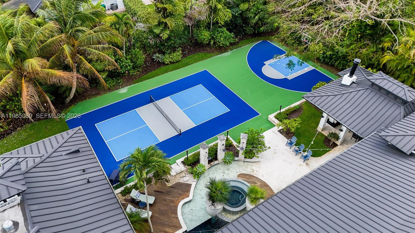 6700 SW 132nd St Pinecrest, FL 33156