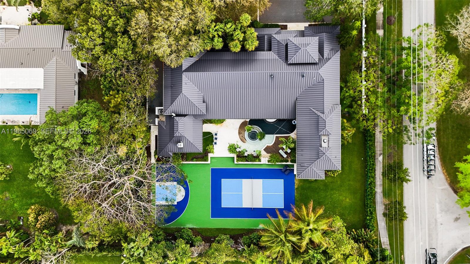 6700 SW 132nd St Pinecrest, FL 33156