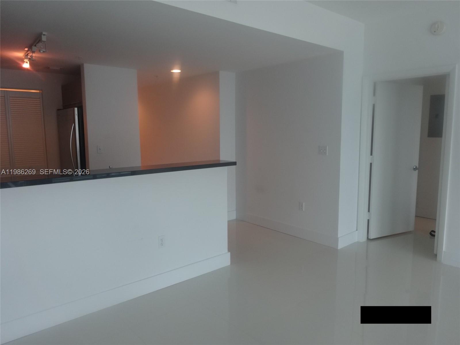 image Vizcayne North5