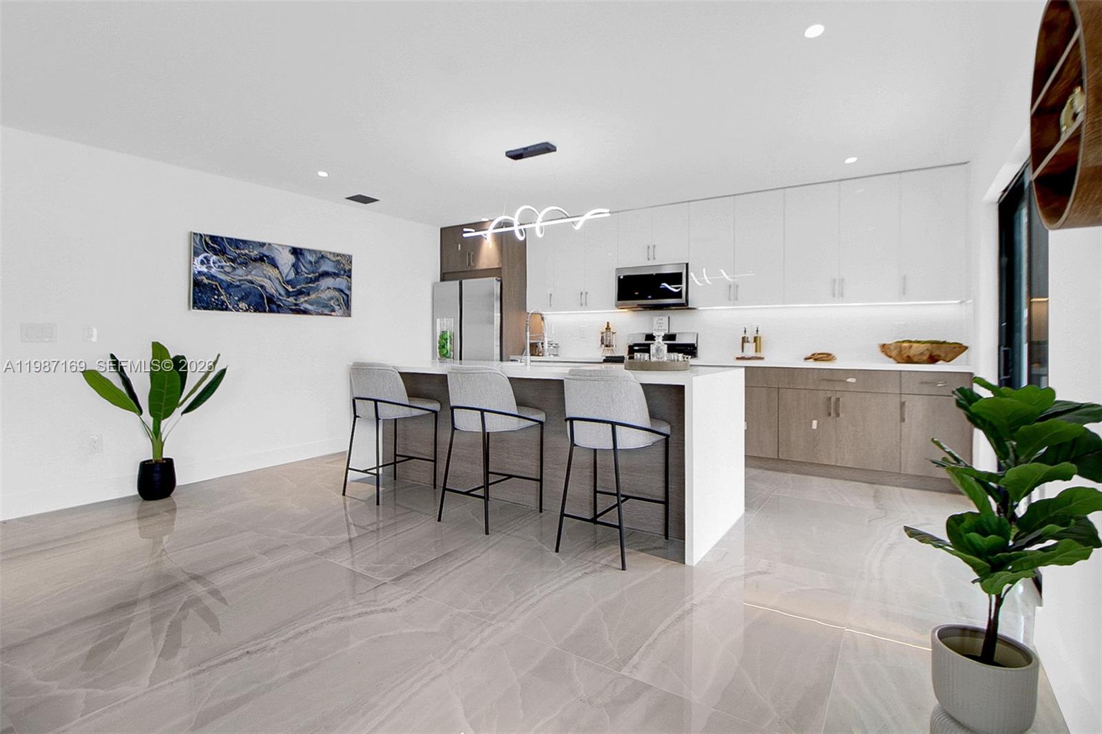 13615 SW 72nd Ter Miami, FL 33183