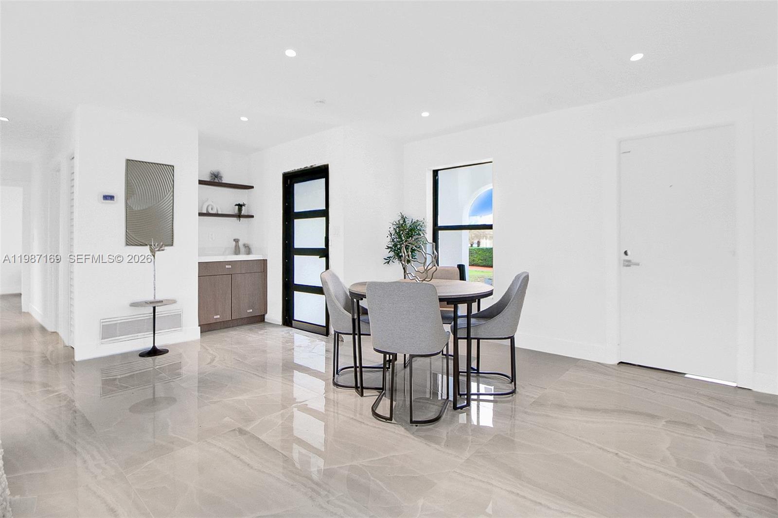 13615 SW 72nd Ter Miami, FL 33183