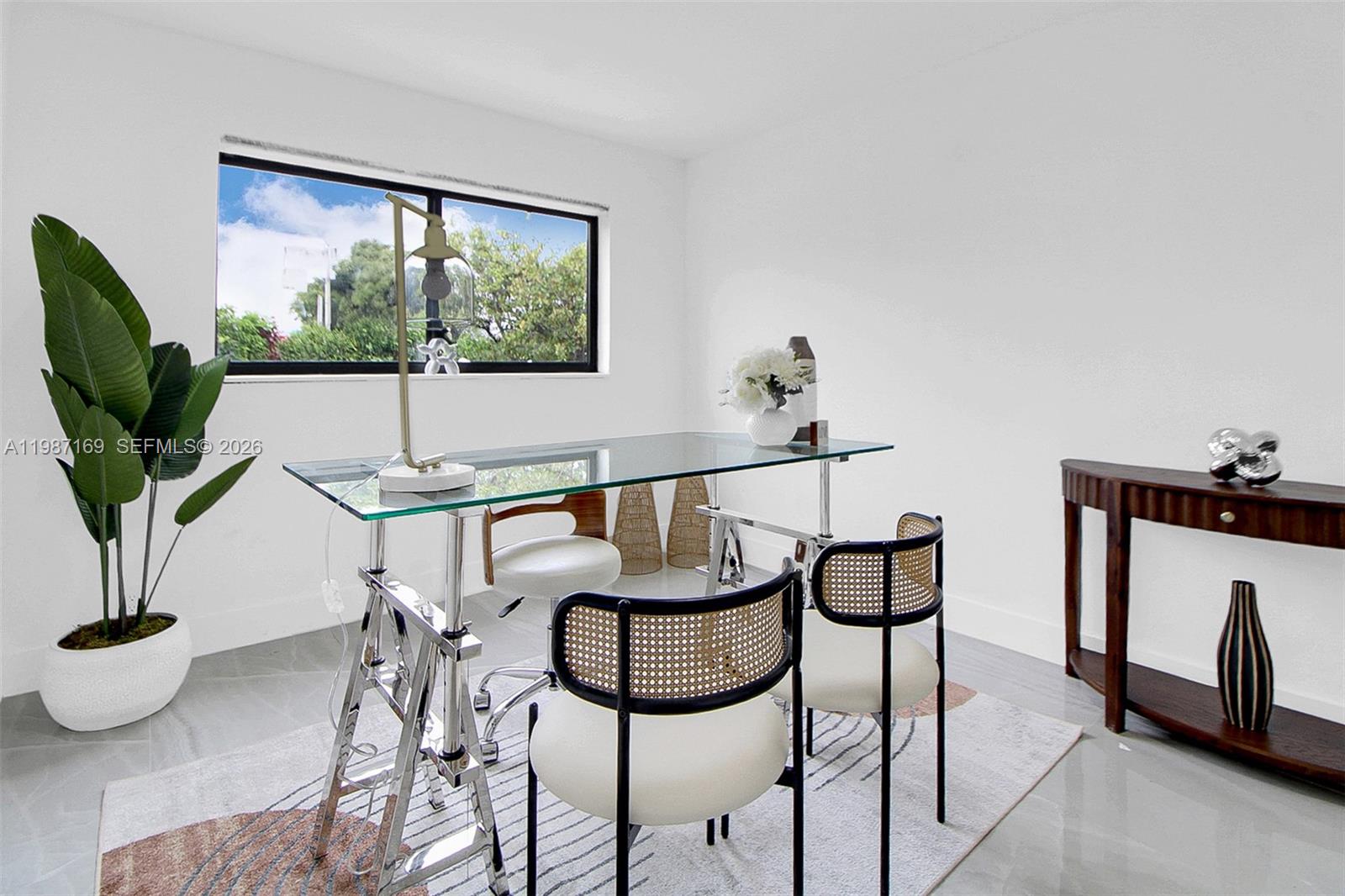 13615 SW 72nd Ter Miami, FL 33183