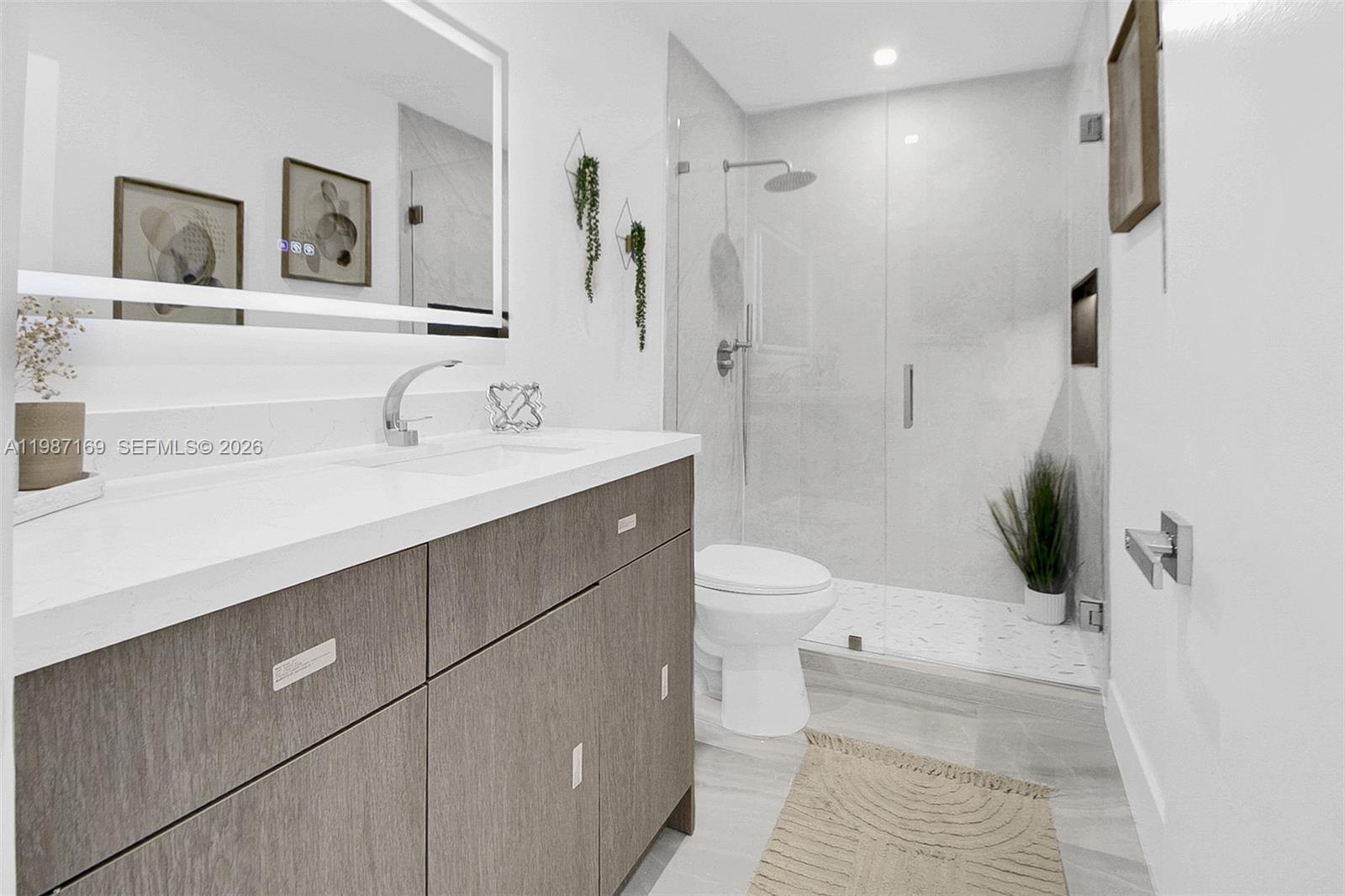 13615 SW 72nd Ter Miami, FL 33183