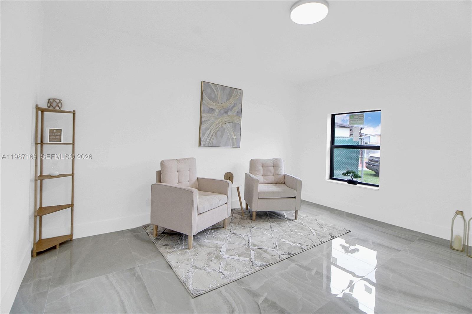 13615 SW 72nd Ter Miami, FL 33183