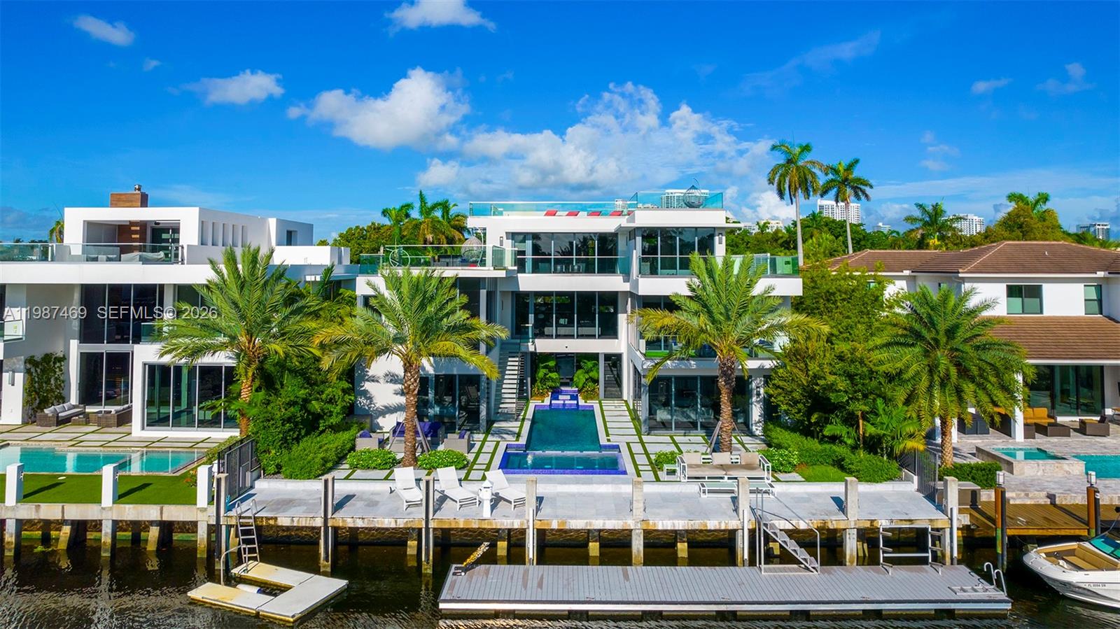 440 Mola Ave Fort Lauderdale, FL 33301