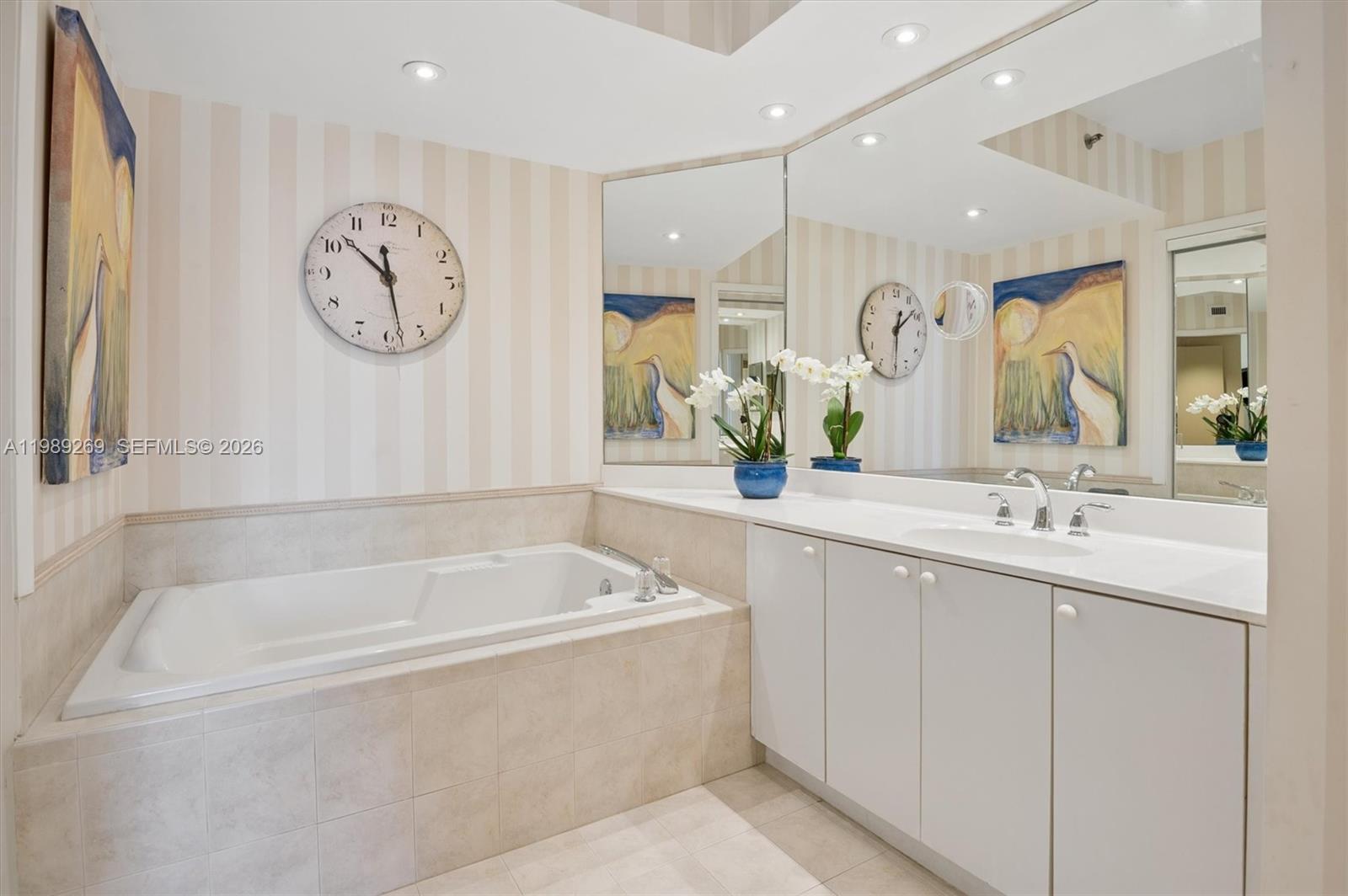 20185 E Country Clb Dr #1805 Aventura, FL 33180