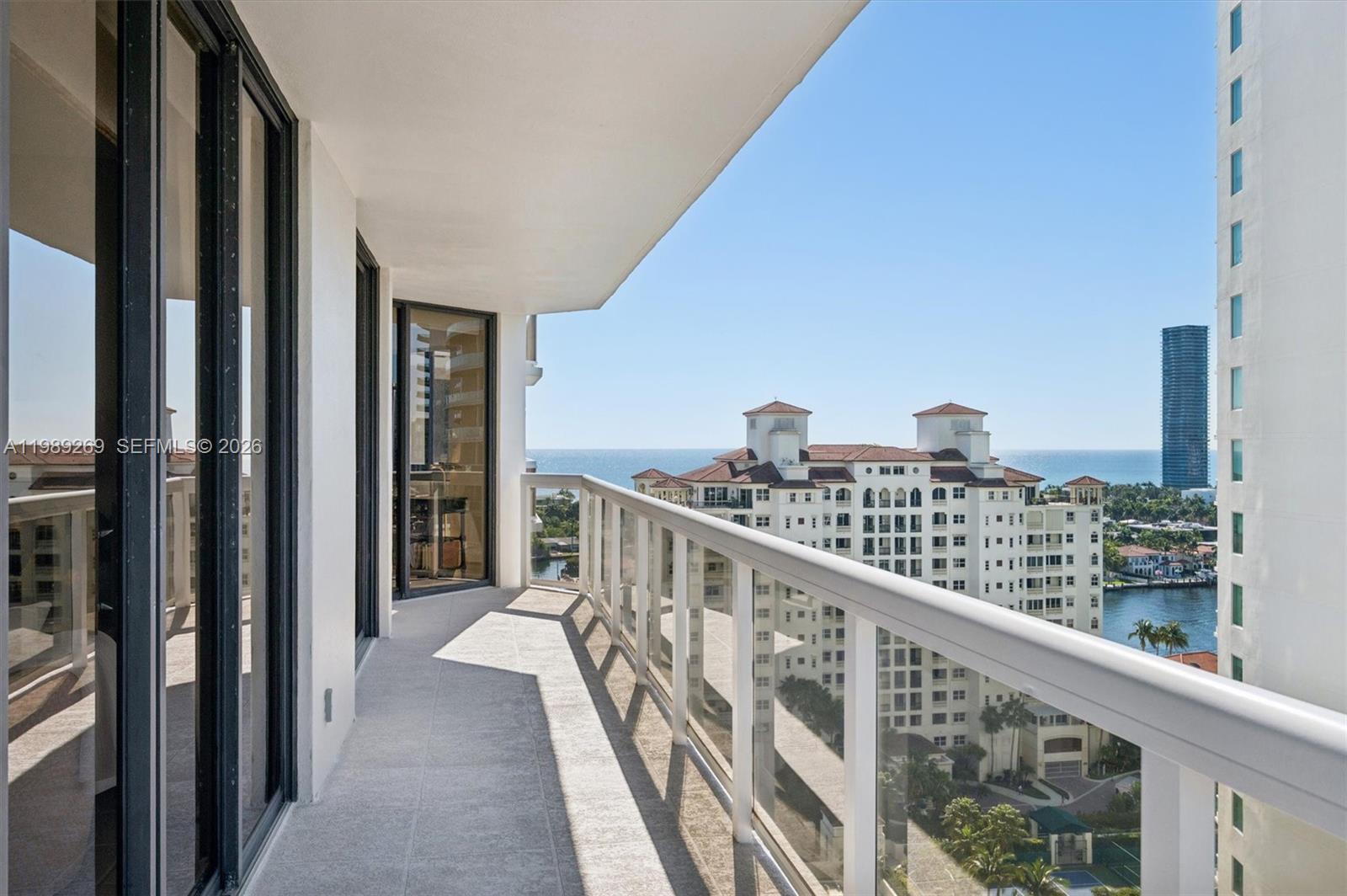 20185 E Country Clb Dr #1805 Aventura, FL 33180