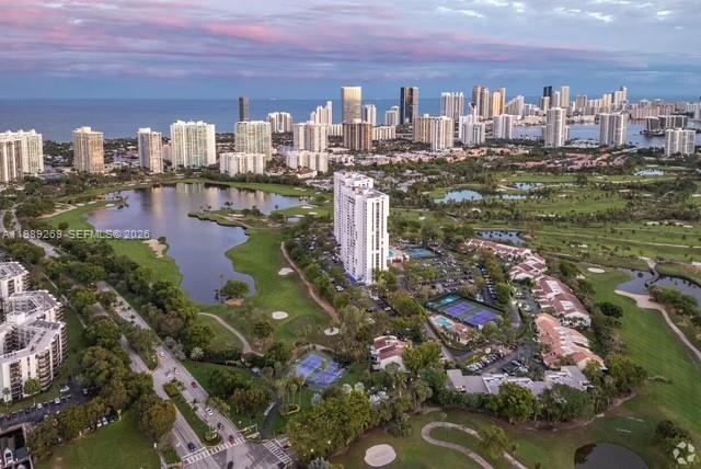 20185 E Country Clb Dr #1805 Aventura, FL 33180