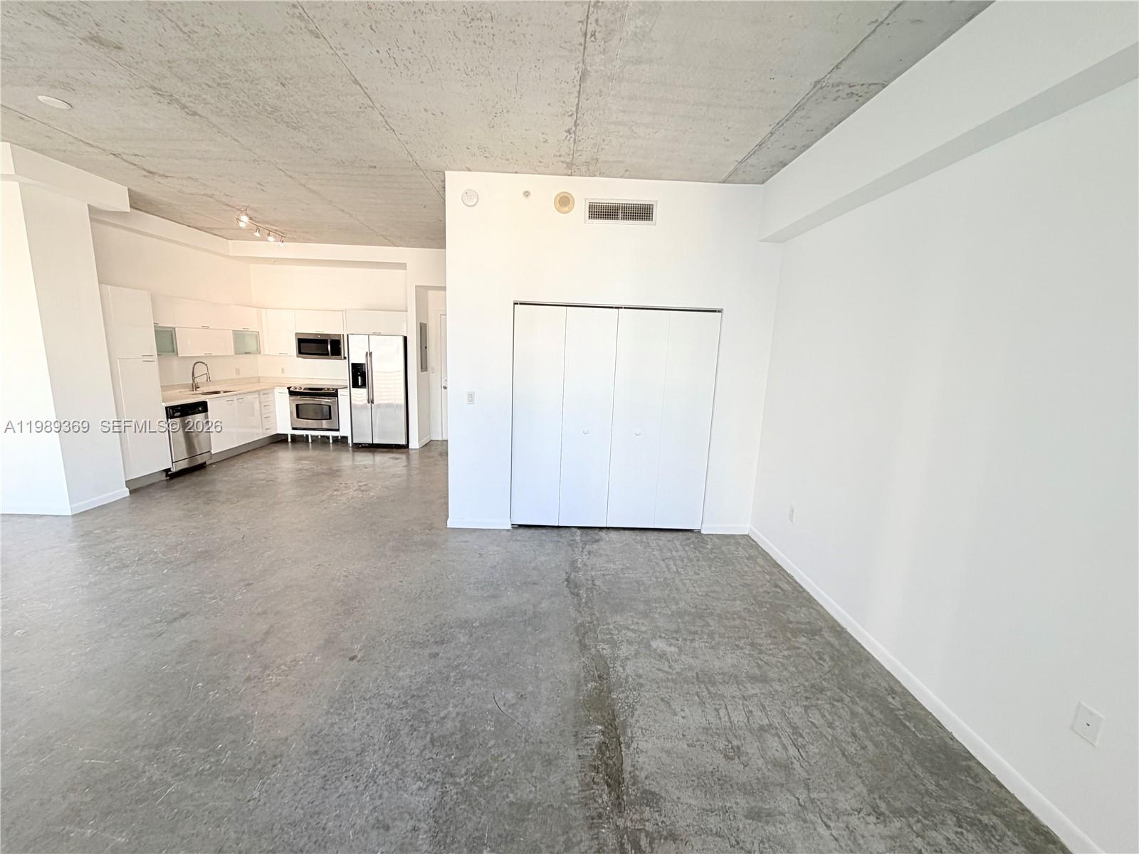 133 NE 2nd Ave #1209 Miami, FL 33132