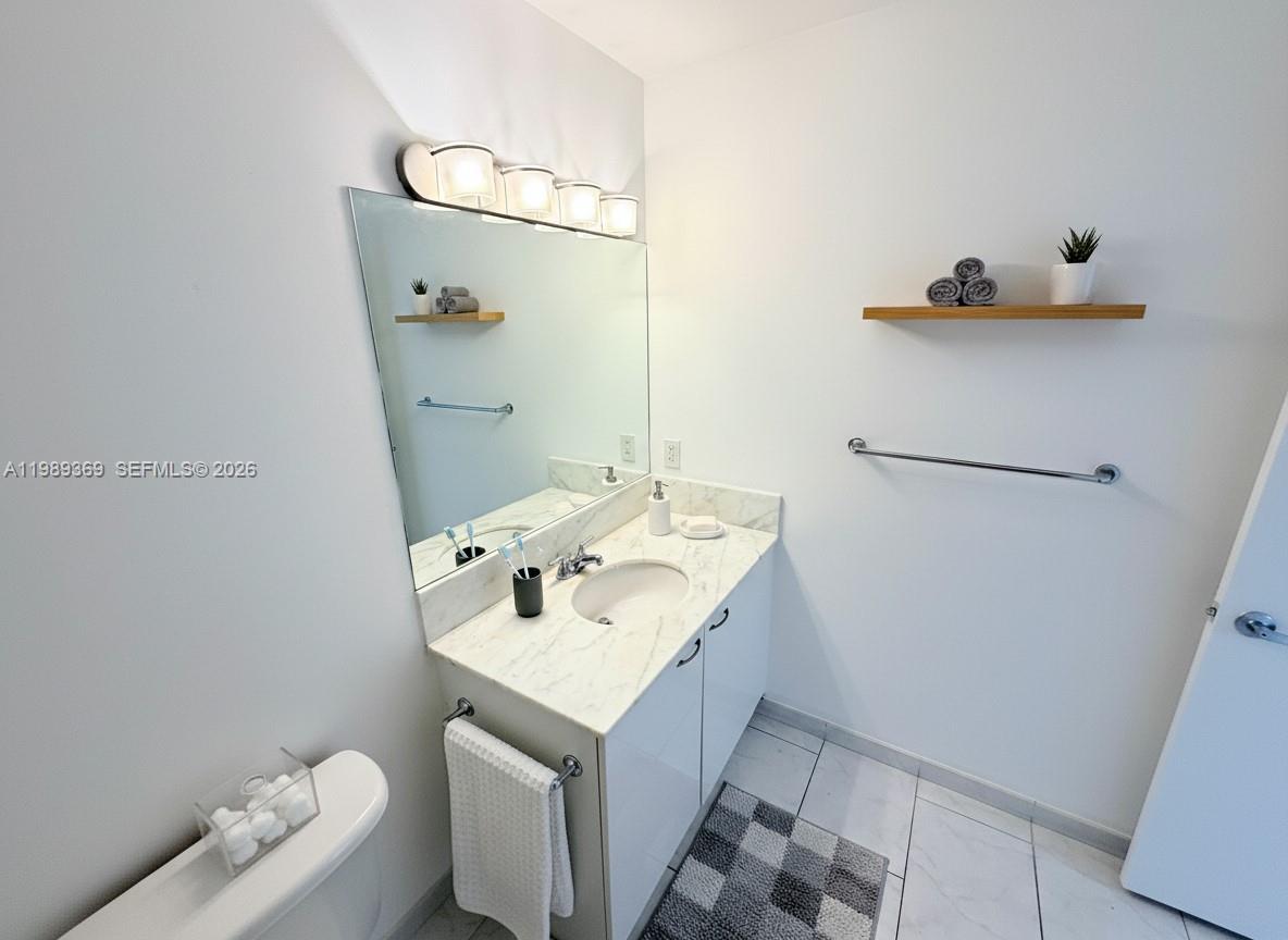 133 NE 2nd Ave #1209 Miami, FL 33132