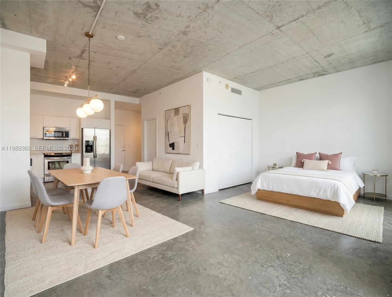 133 NE 2nd Ave #1209 Miami, FL 33132