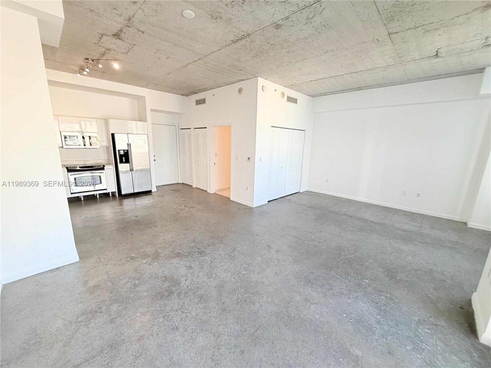 133 NE 2nd Ave #1209 Miami, FL 33132