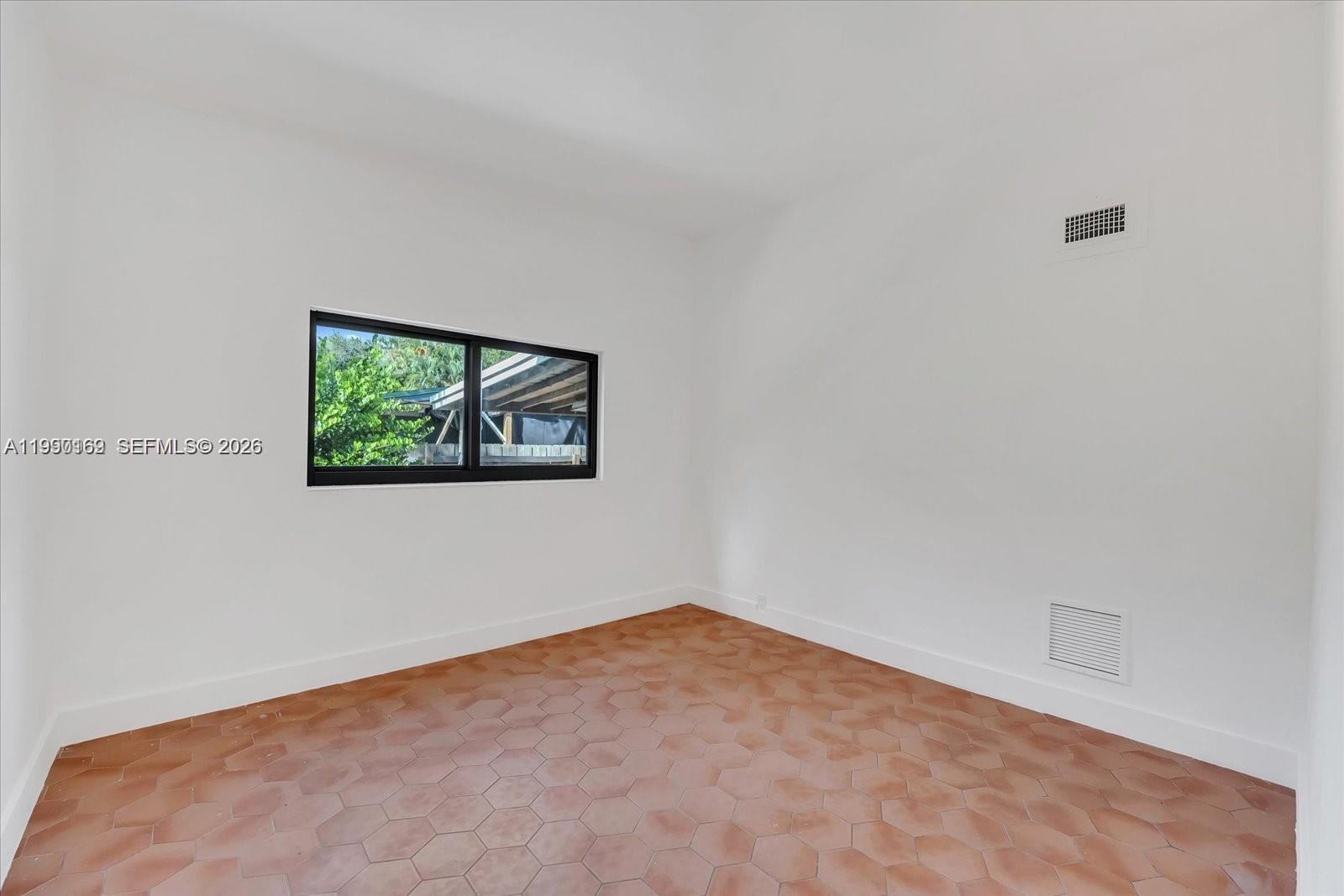 7132 SW 65th Ave South Miami, FL 33143