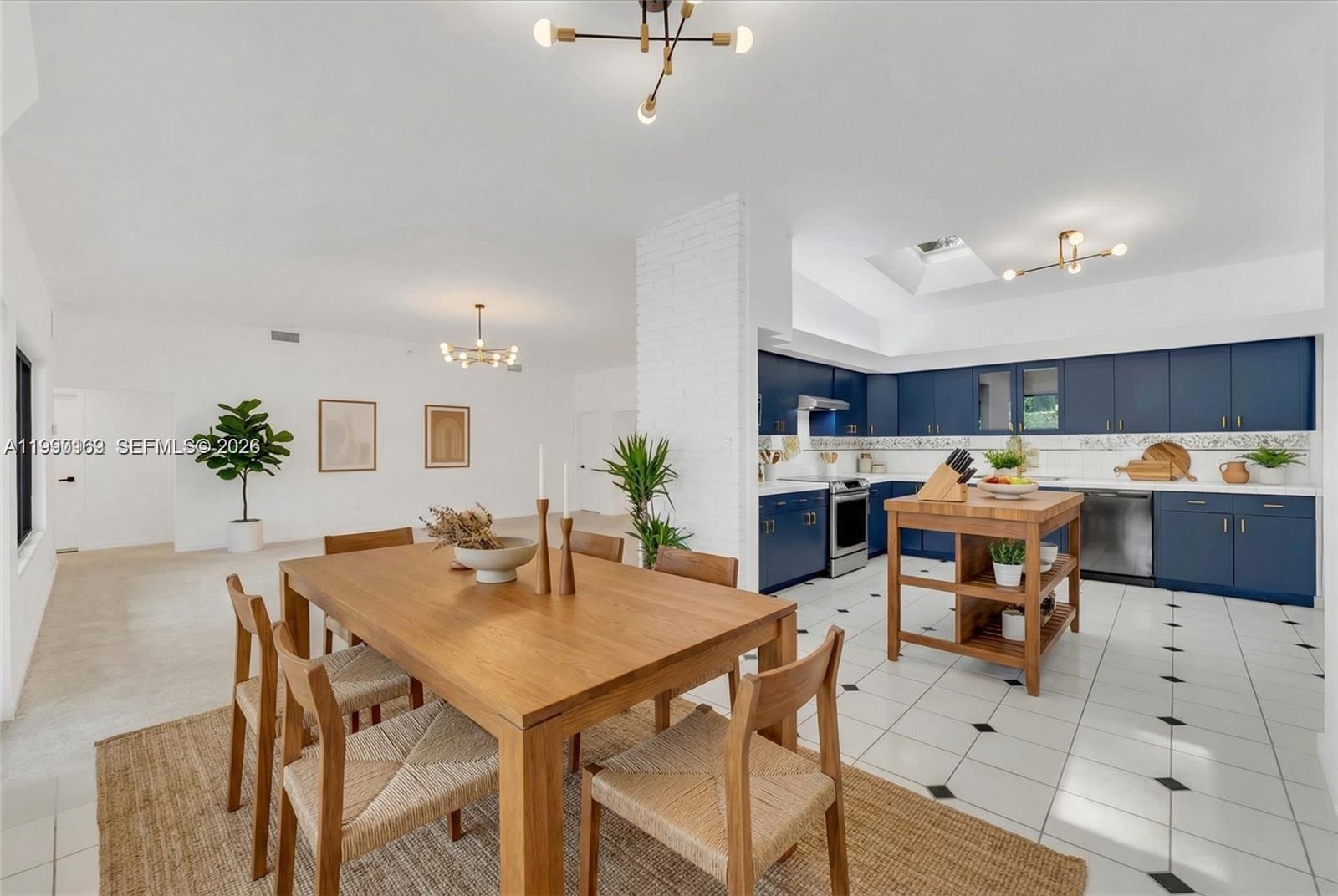 7132 SW 65th Ave South Miami, FL 33143