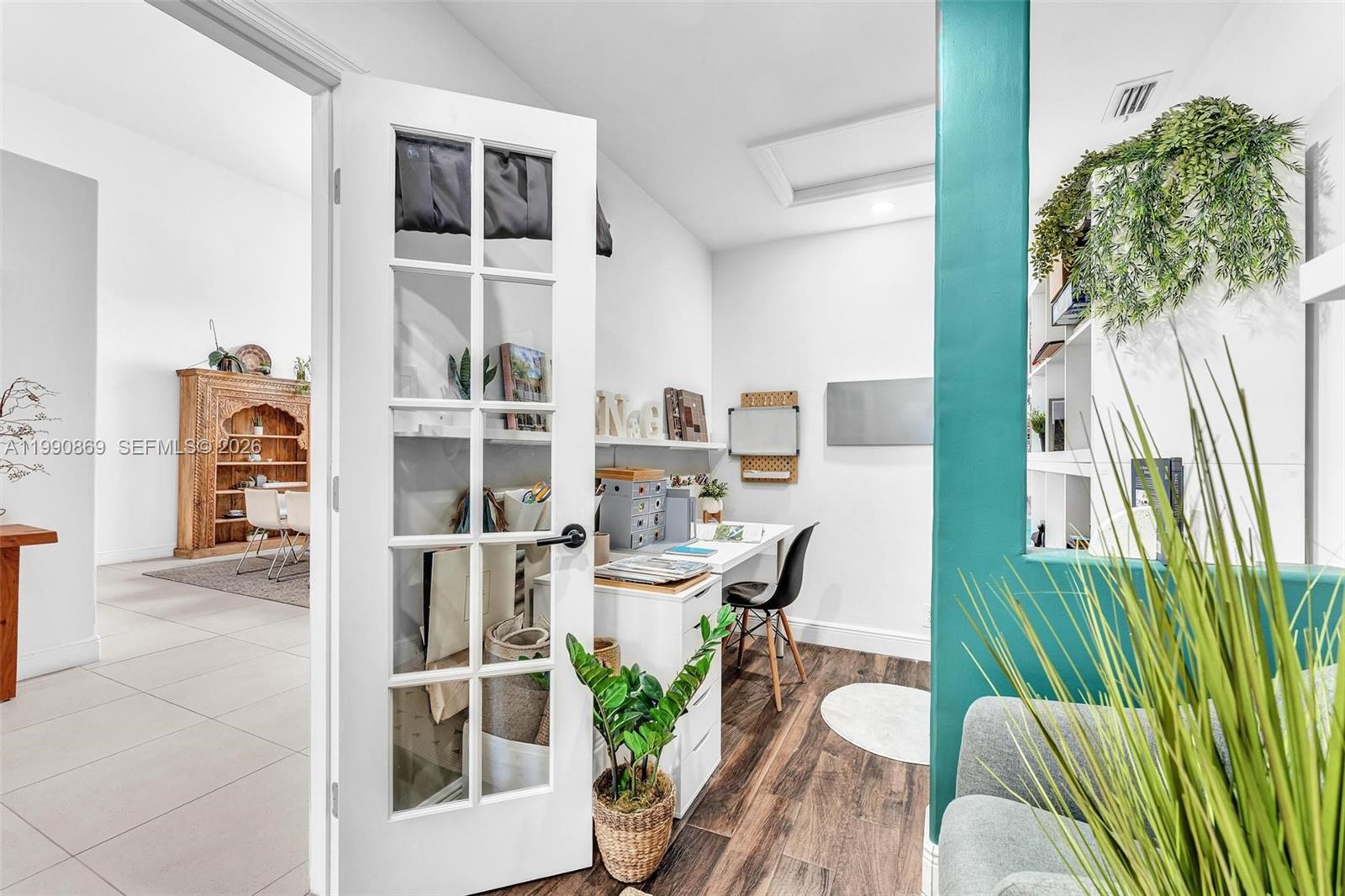 20106 NW 9th Dr Pembroke Pines, FL 33029