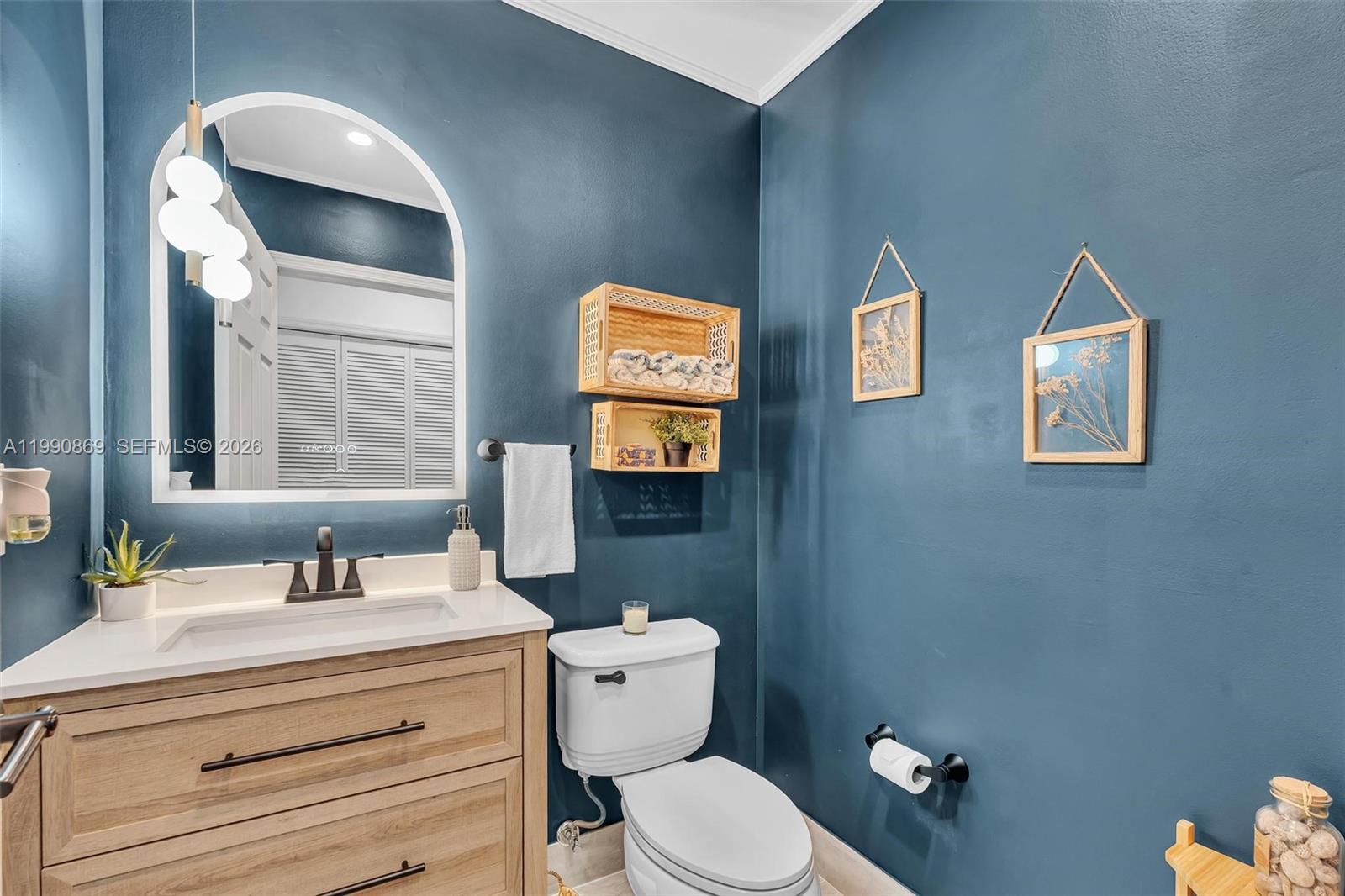 20106 NW 9th Dr Pembroke Pines, FL 33029