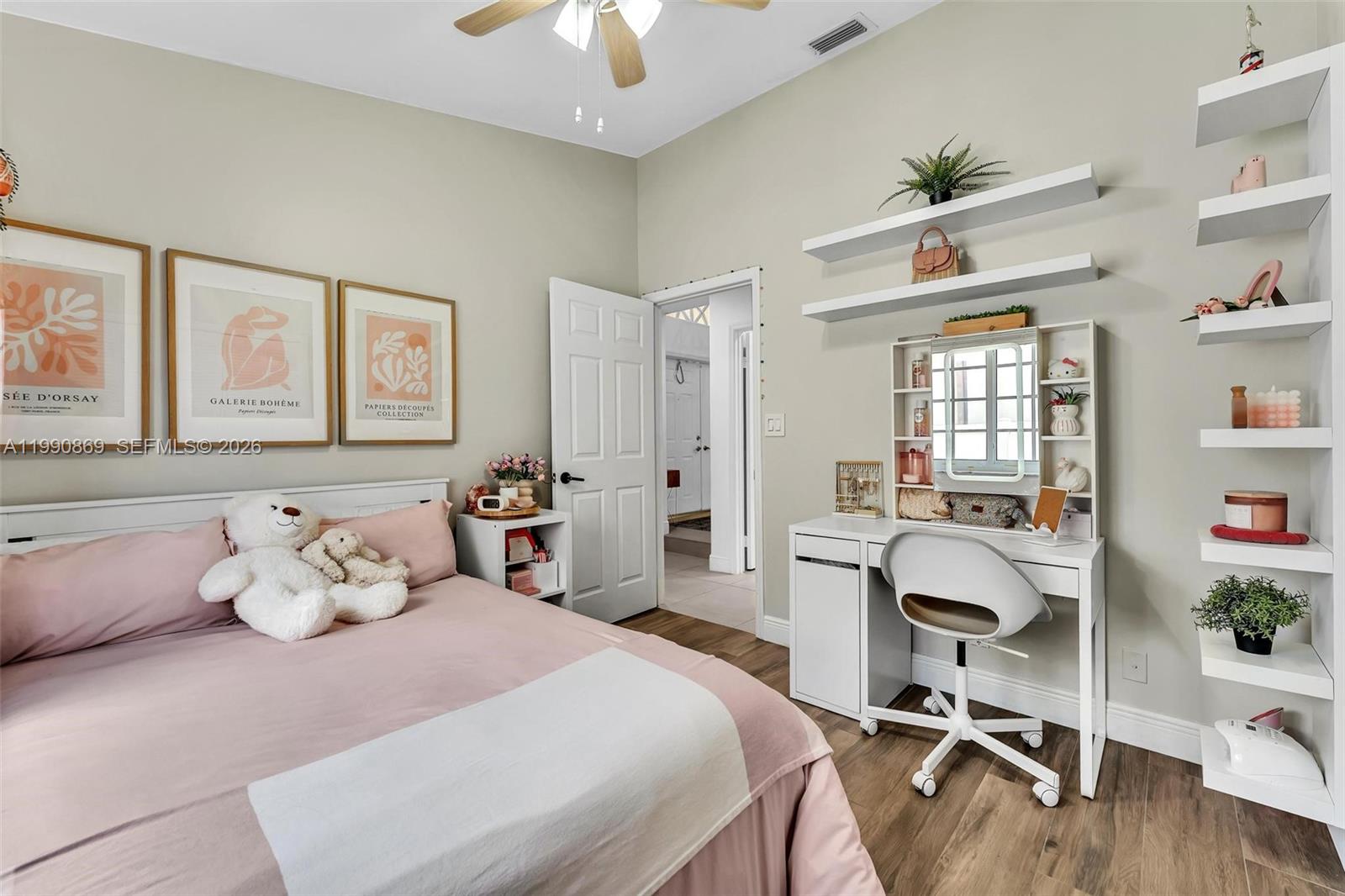 20106 NW 9th Dr Pembroke Pines, FL 33029