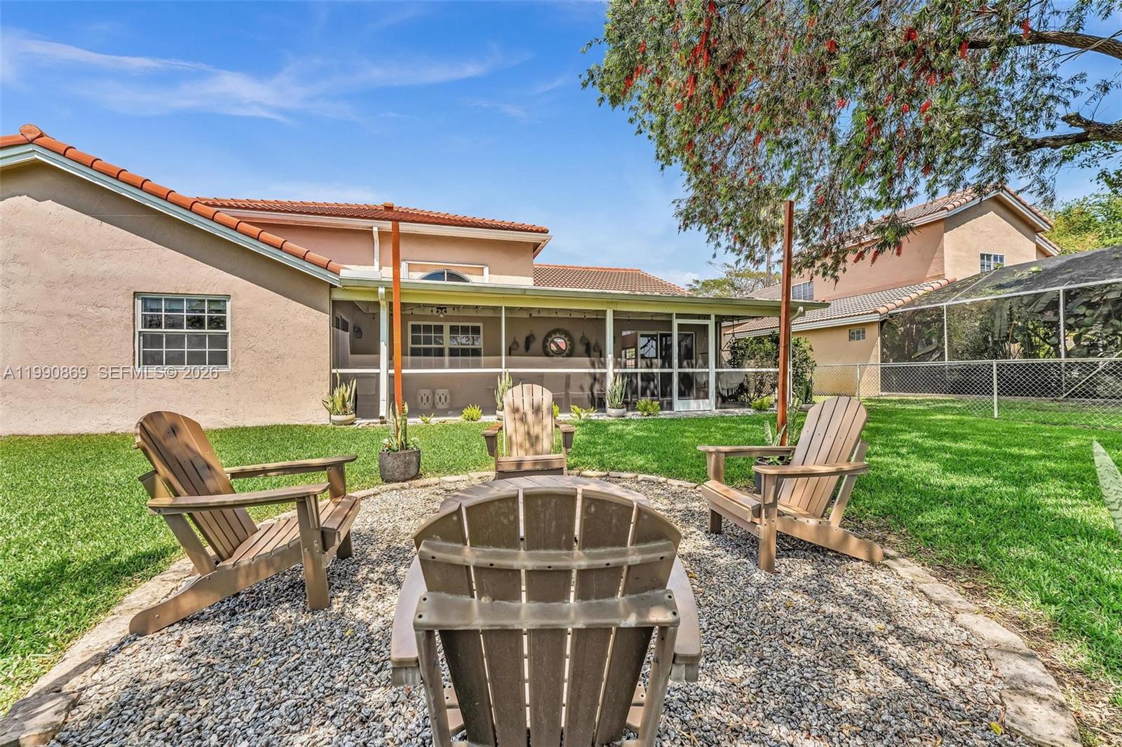 20106 NW 9th Dr Pembroke Pines, FL 33029