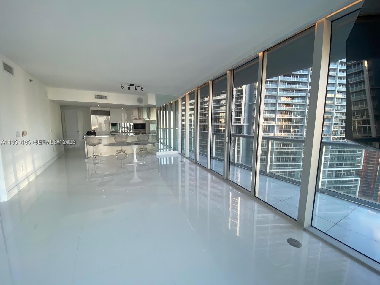 495 Brickell Ave #2902 Miami, FL 33131