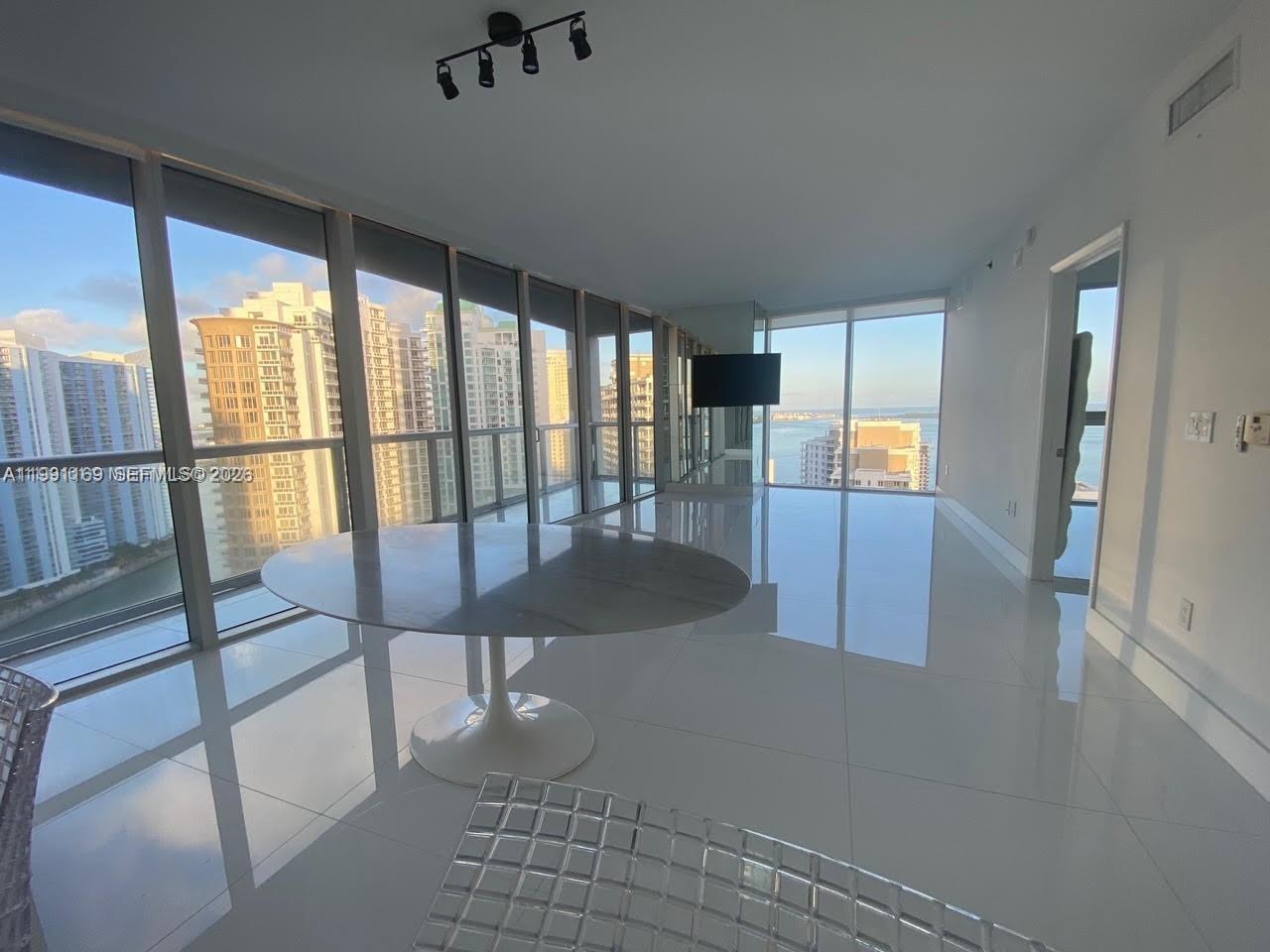 495 Brickell Ave #2902 Miami, FL 33131