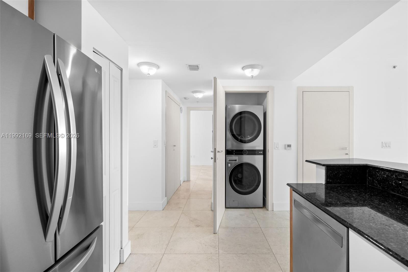 7918 Harbor Is Dr #311 North Bay Village, FL 33141