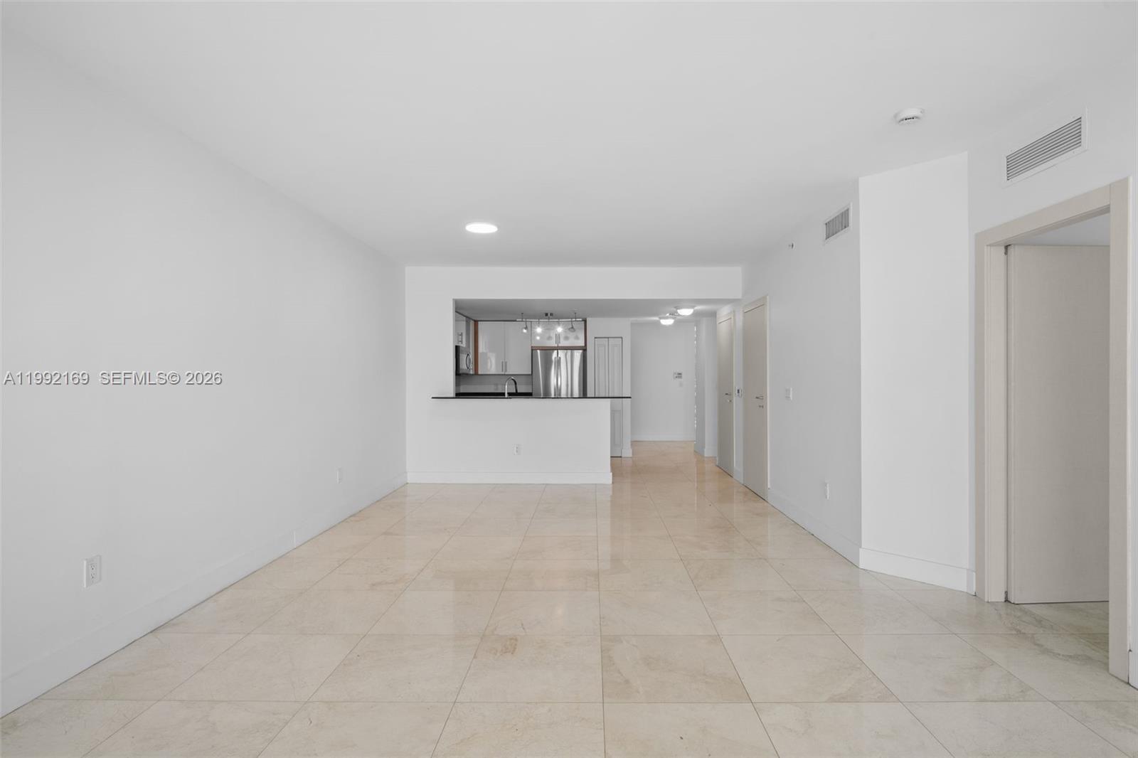 7918 Harbor Is Dr #311 North Bay Village, FL 33141