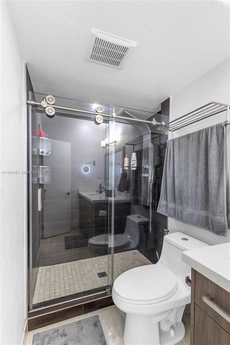 8920 Palm Tree Ln #8920 Pembroke Pines, FL 33024