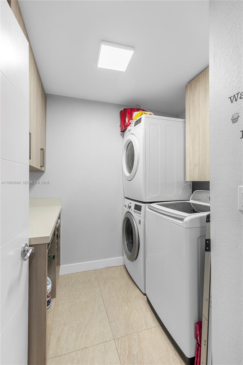 8920 Palm Tree Ln #8920 Pembroke Pines, FL 33024