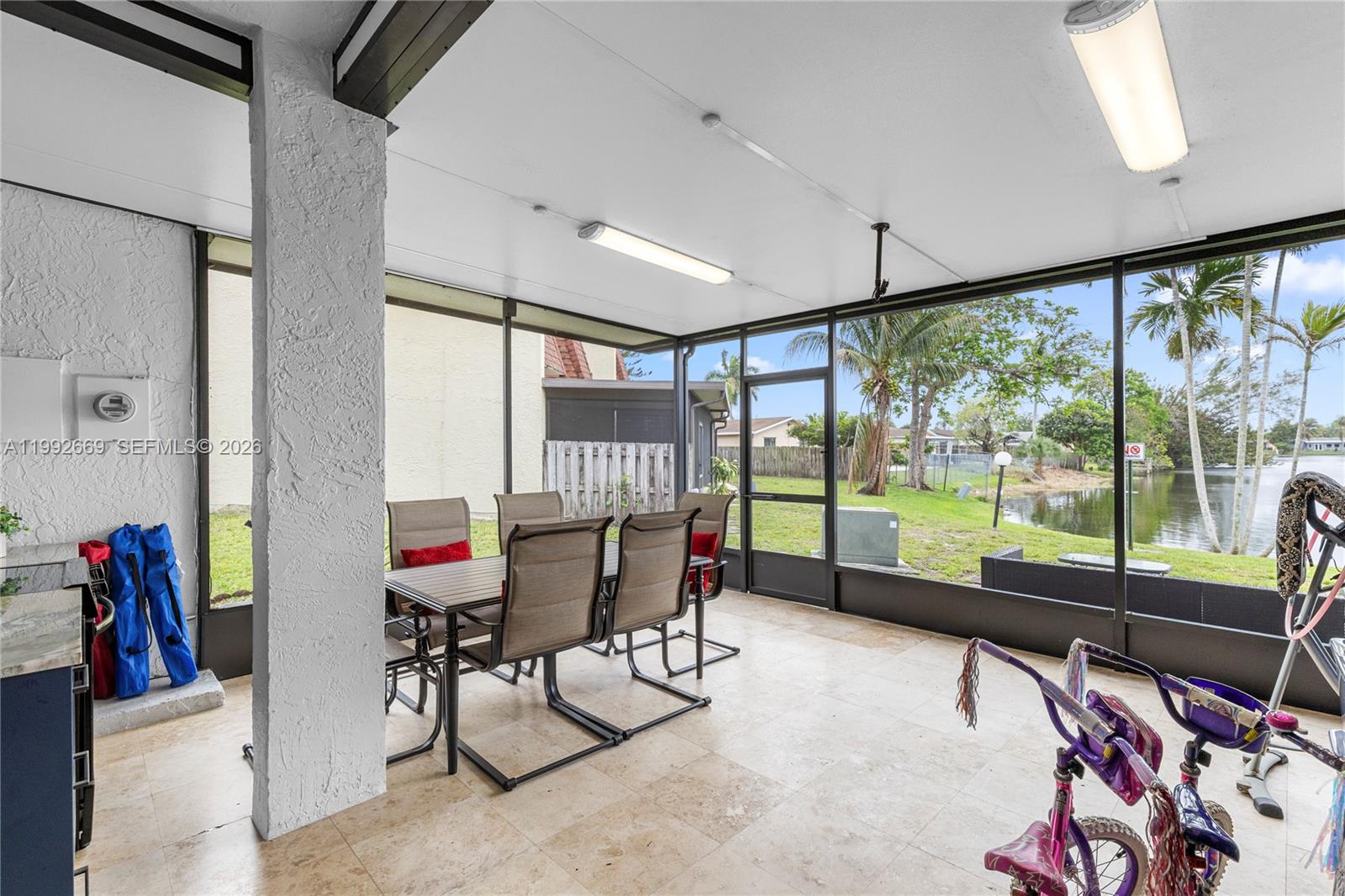 8920 Palm Tree Ln #8920 Pembroke Pines, FL 33024