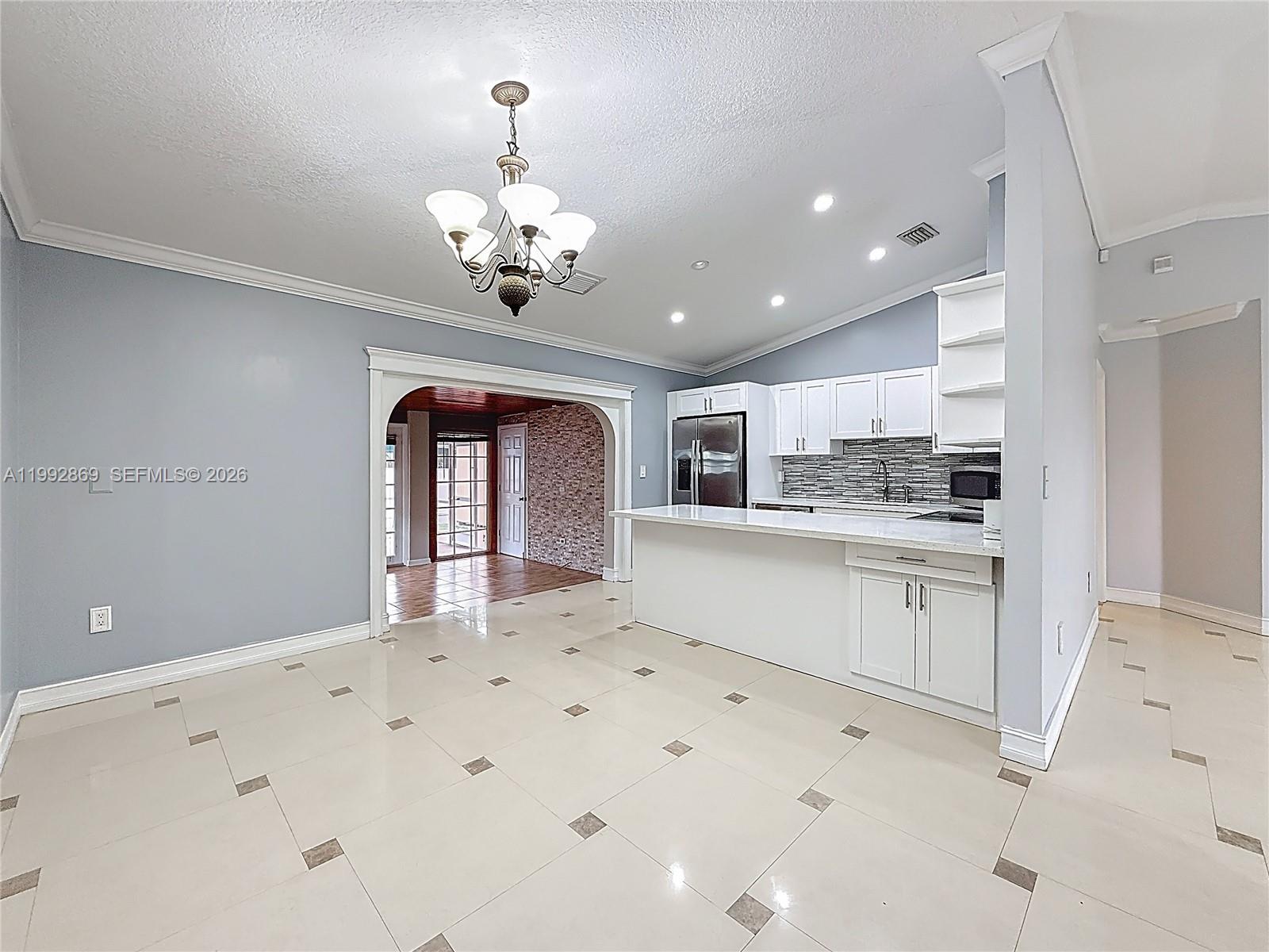 1163 NW 134th Pl Miami, FL 33182