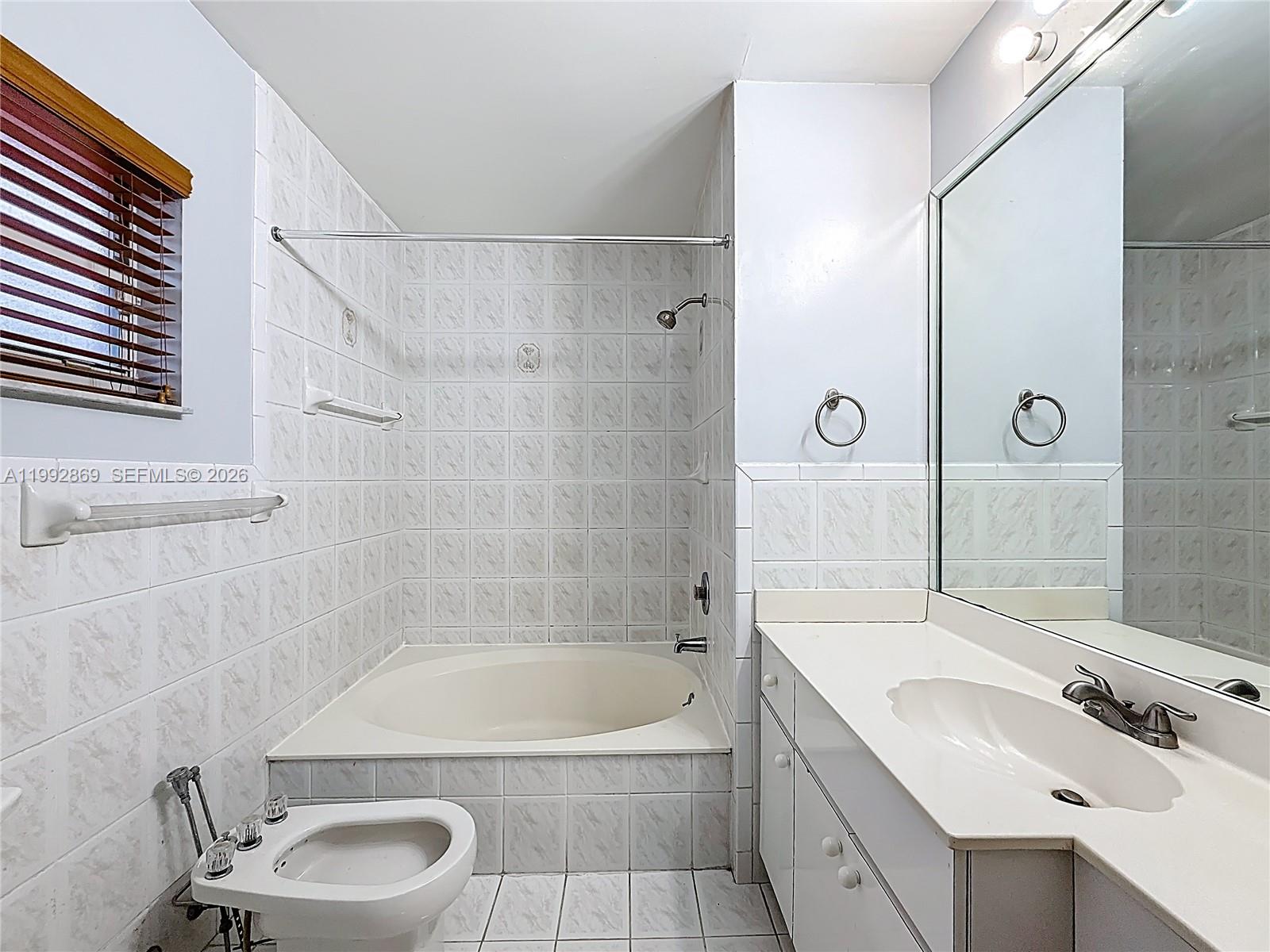 1163 NW 134th Pl Miami, FL 33182