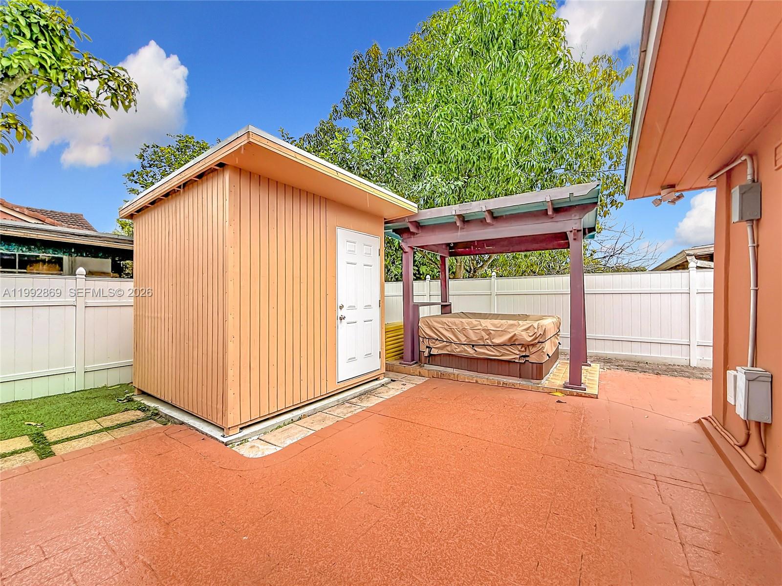 1163 NW 134th Pl Miami, FL 33182