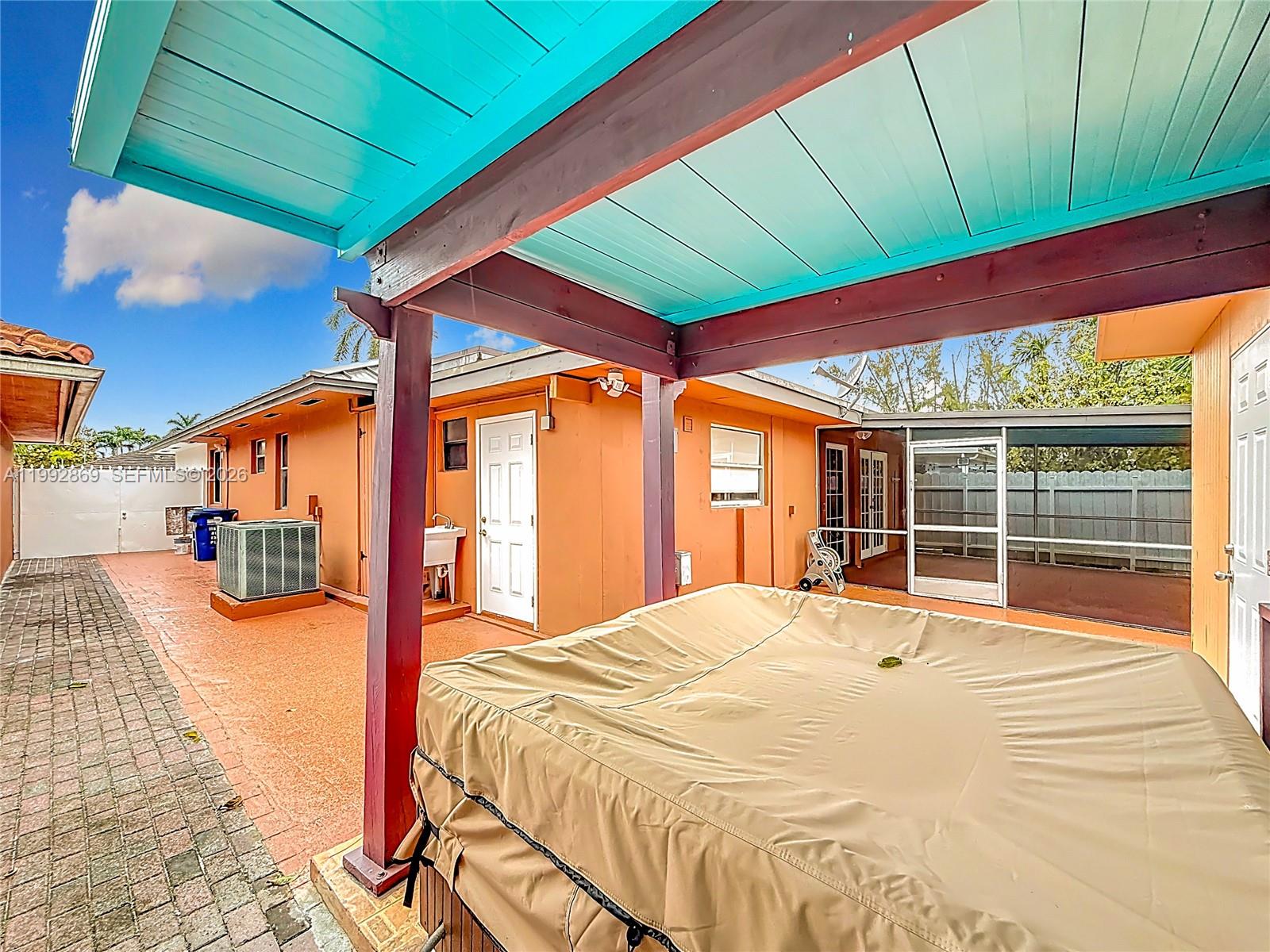 1163 NW 134th Pl Miami, FL 33182