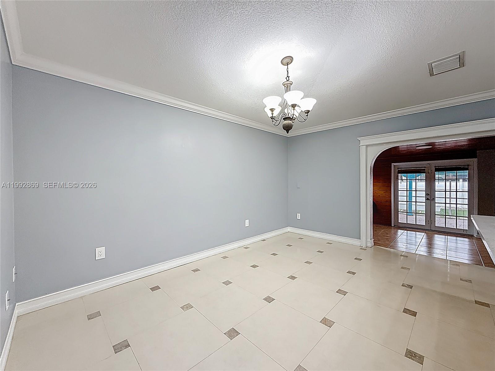 1163 NW 134th Pl Miami, FL 33182