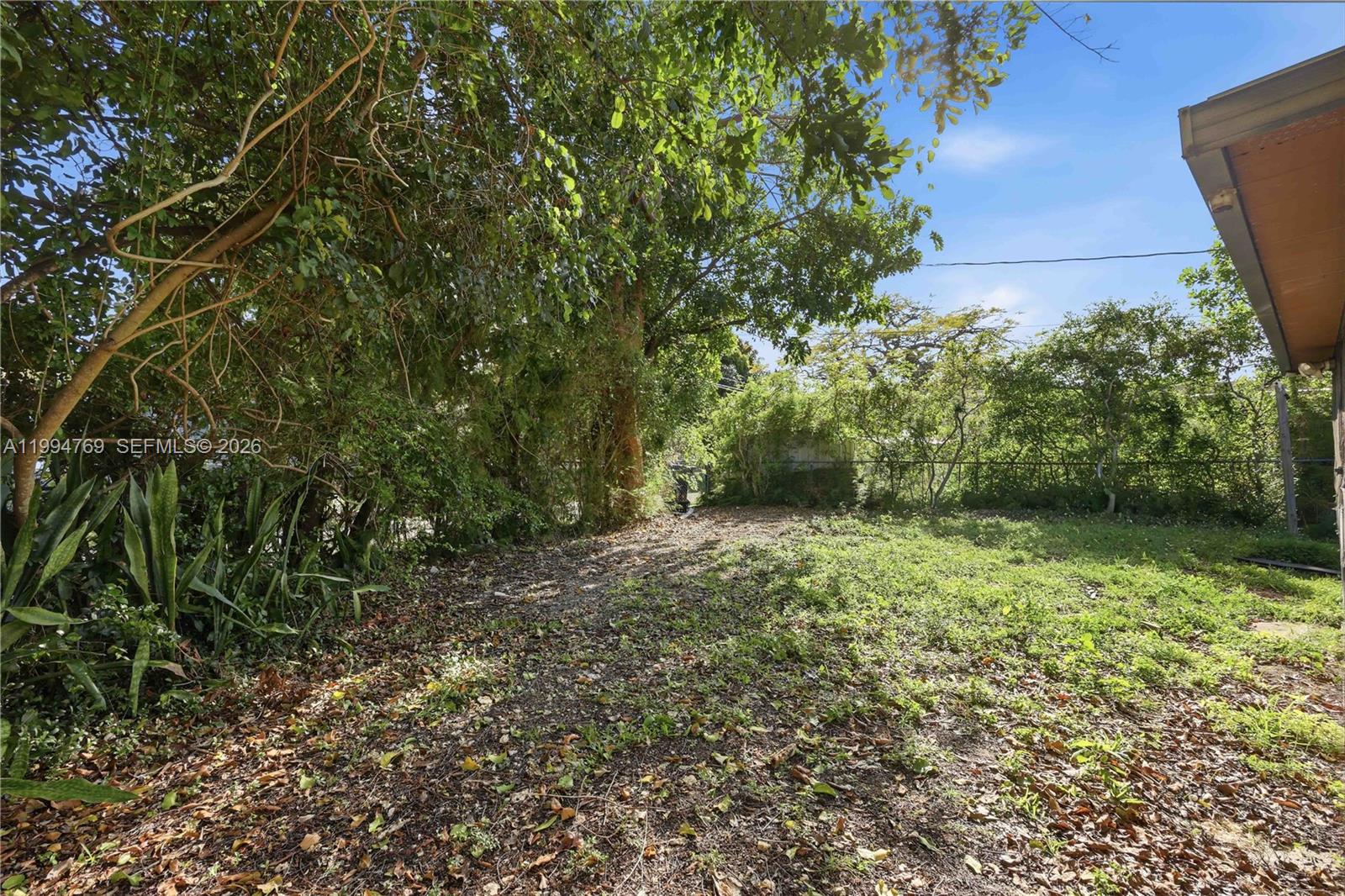 1664 NE 179th St North Miami Beach, FL 33162