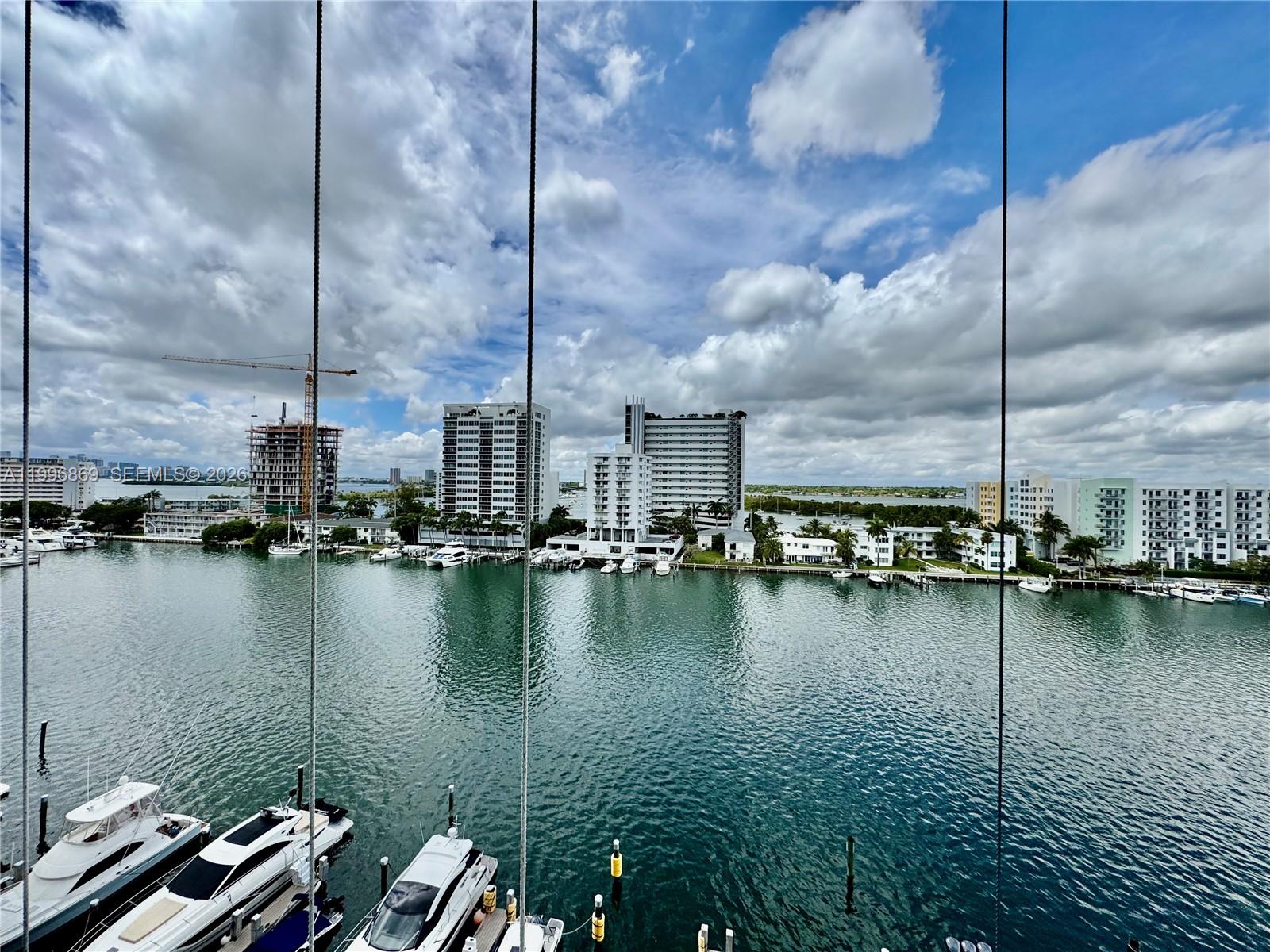image Eloquence on the Bay15