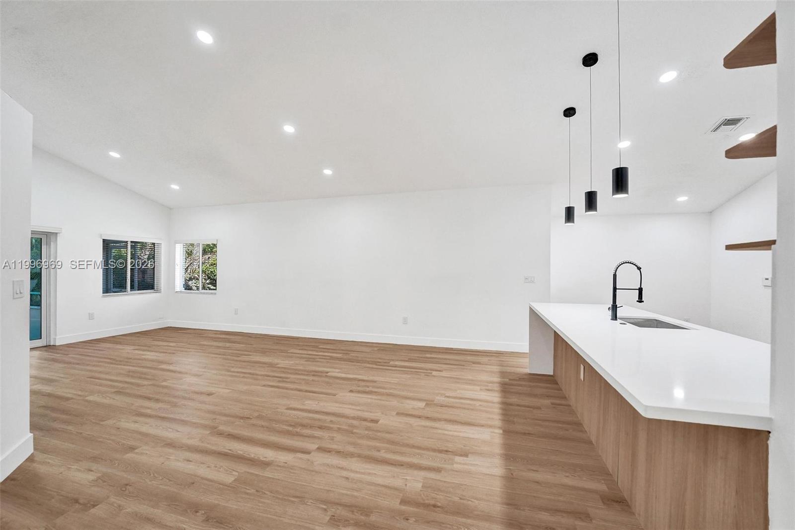 10153 NW 3rd Ct Plantation, FL 33324