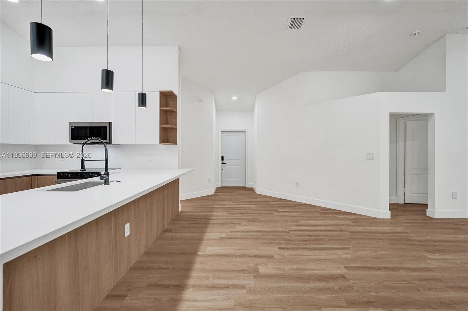 10153 NW 3rd Ct Plantation, FL 33324