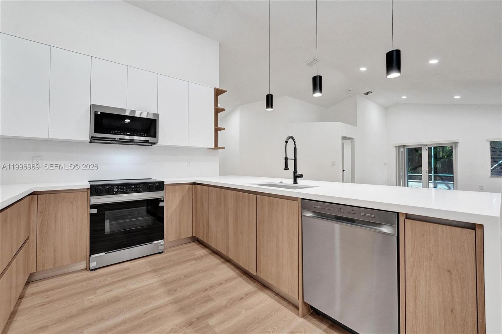 10153 NW 3rd Ct Plantation, FL 33324